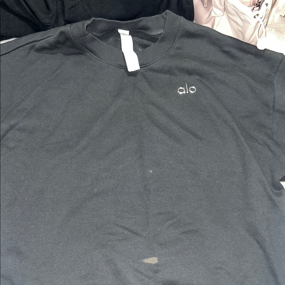 ALO Yoga Men's Charcoal Tee